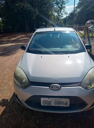 FORD FIESTA 1.0 ROCAM SE 8V FLEX 4P MANUAL FORD FIESTA 1.0 ROCAM SE 8V FLEX 4P MANUAL